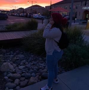 Meet your Posher, Anaclaudia